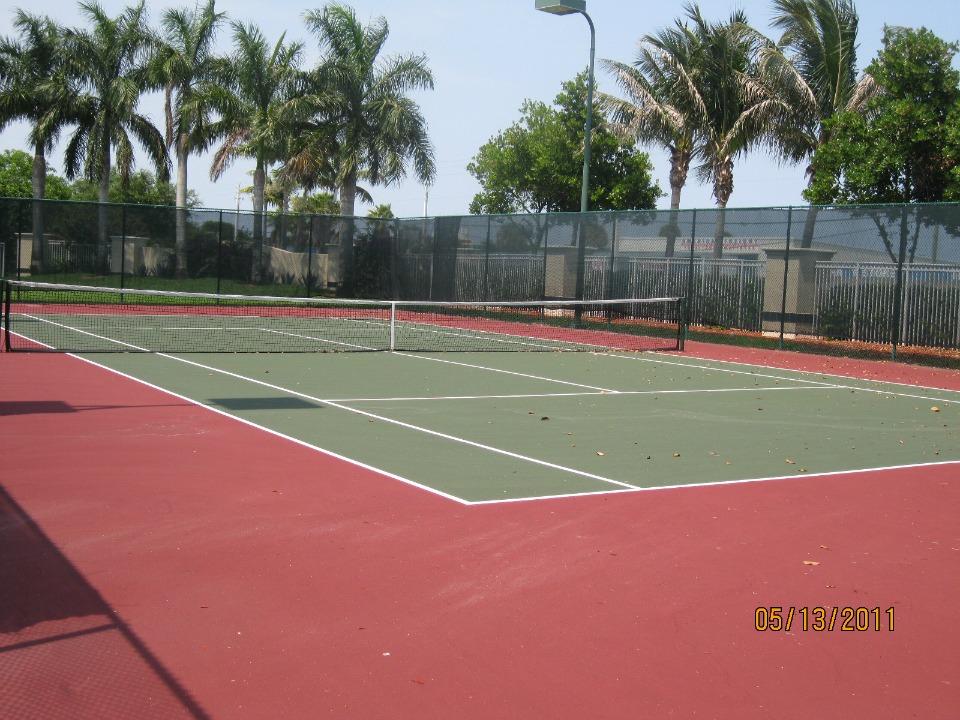 2010 Little Torch Street Riviera Beach, FL 33407 - Photo 21 of 32 3