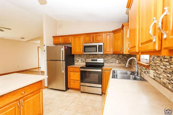 $210,000 | 132 Allen Hill Drive, Ogden, KS 66517