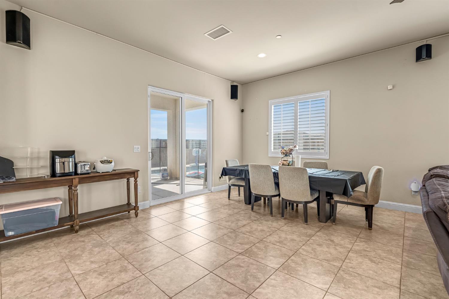 2468 Montana Avenue Clovis, CA 93619 - Photo 10 of 33 a view of a livingroom with furniture and window