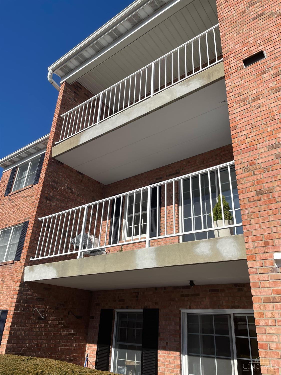 5348 Werk Road, Unit E5 Cincinnati, OH 45248 - Photo 2 of 25 Gallery Image 2