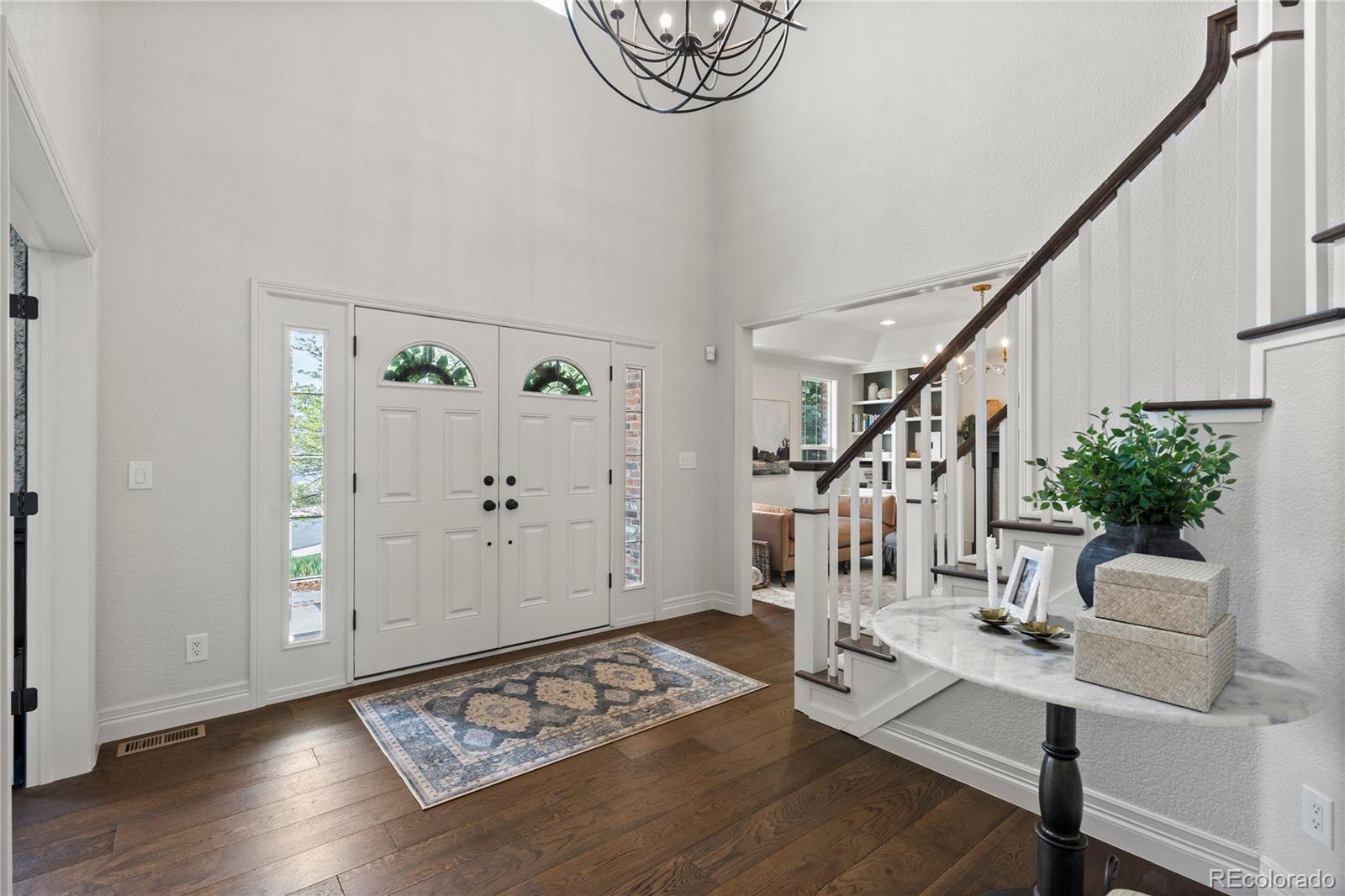 10660 Weathersfield Court Highlands Ranch, CO 80129 - Photo 6 of 44