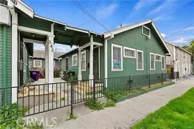 $1,150,000 | 541 Cerritos Avenue, Long Beach, CA 90802