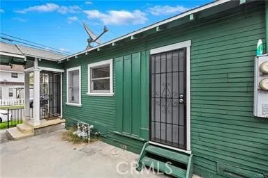 $1,150,000 | 541 Cerritos Avenue, Long Beach, CA 90802