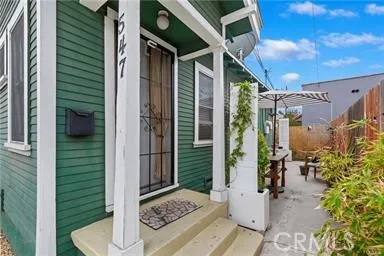 $1,150,000 | 541 Cerritos Avenue, Long Beach, CA 90802