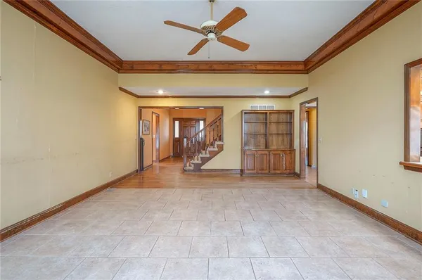 $750,000 | 4417 West 130th Street, Leawood, KS 66209