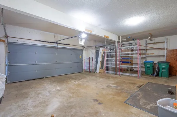 $750,000 | 4417 West 130th Street, Leawood, KS 66209