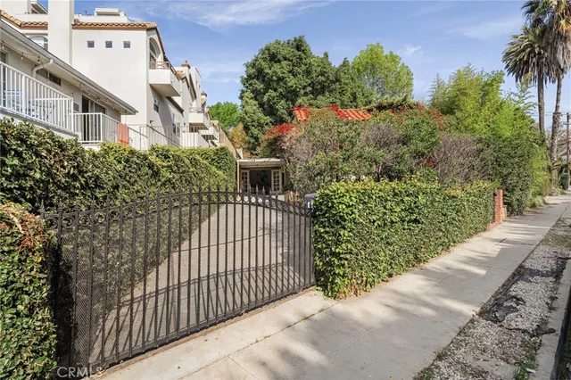$1,149,000 | 3517 Ellsworth Street, Los Angeles, CA 90026