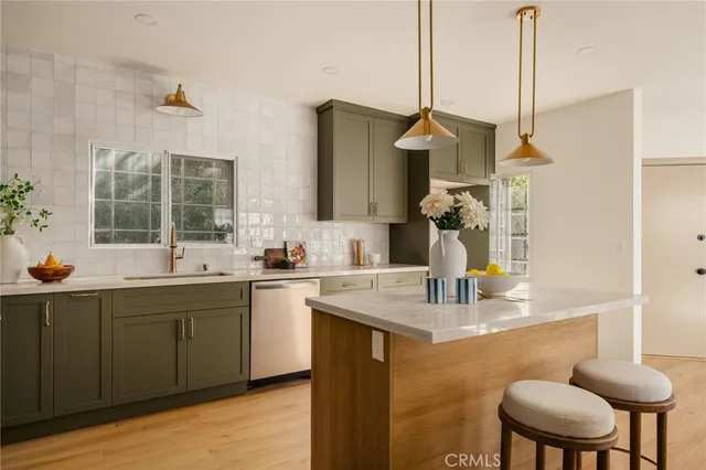 $1,149,000 | 3517 Ellsworth Street, Los Angeles, CA 90026