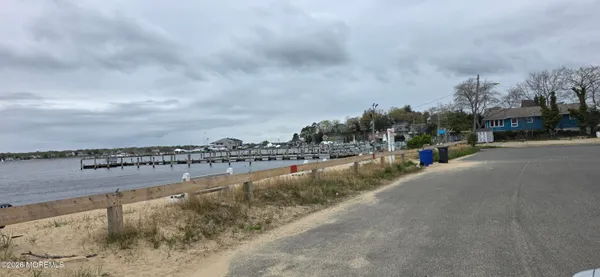 $3,900 | 30 Gladney Avenue, Toms River, NJ 08753