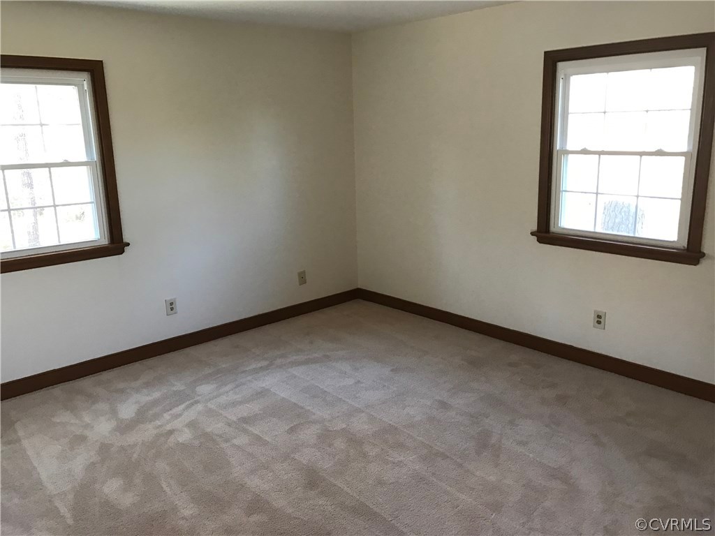 8220 Greenview Road Mechanicsville, VA 23111 - Photo 11 of 25