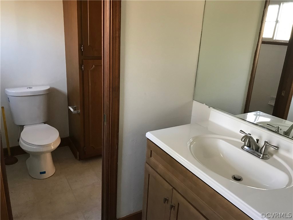 8220 Greenview Road Mechanicsville, VA 23111 - Photo 15 of 25