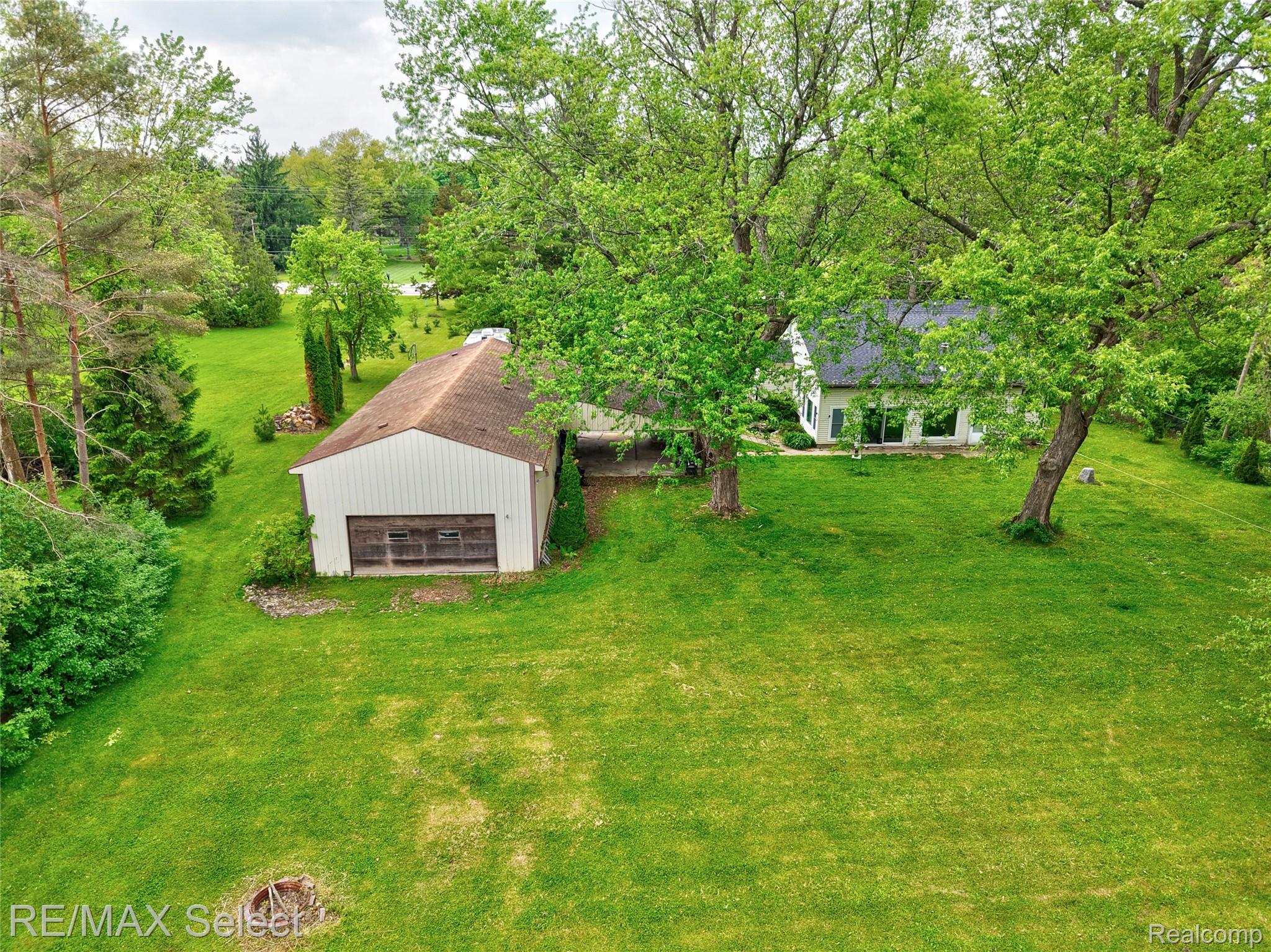 6361 Fenton Road Flint, MI 48507 - Photo 53 of 64 6361 Fenton Rd 13.jpg