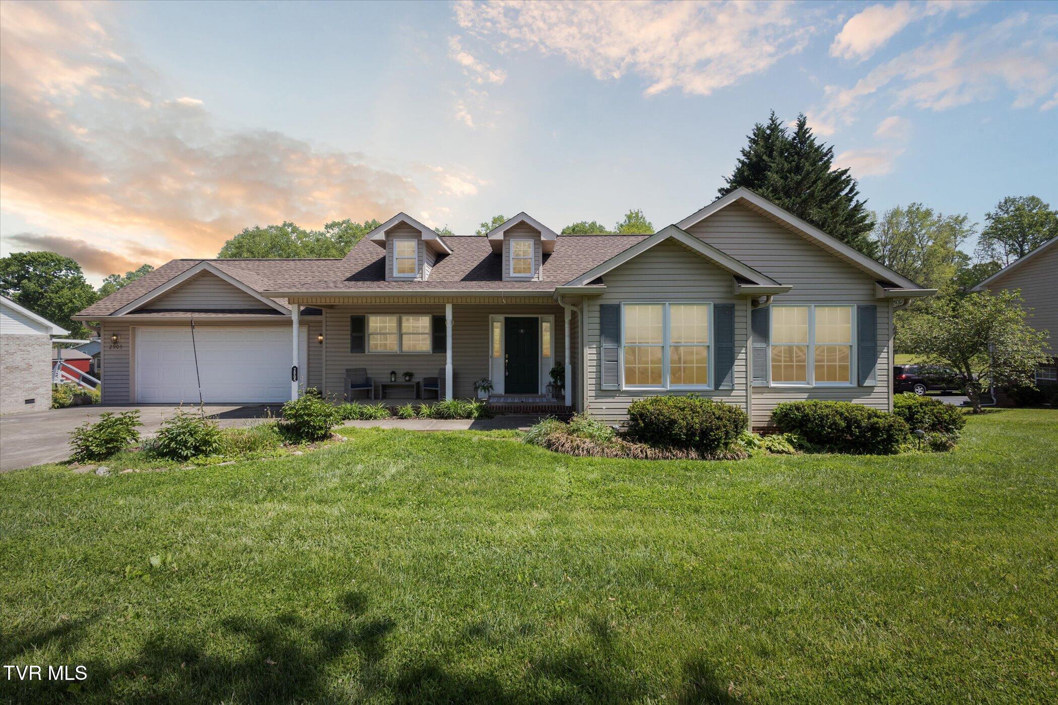 2905 Antioch Road Johnson City, TN 37604 - Photo 1 of 35 01-2905-Antioch-Rd-Johnson-City-TN-37604