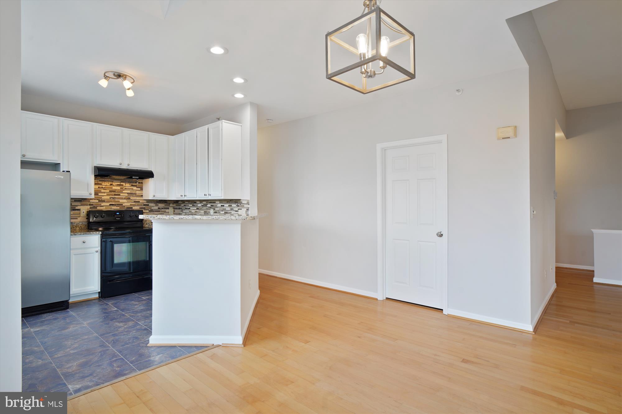 12712 Found Stone Road, Unit 4206 Germantown, MD 20876 - Photo 12 of 58 Dining Room