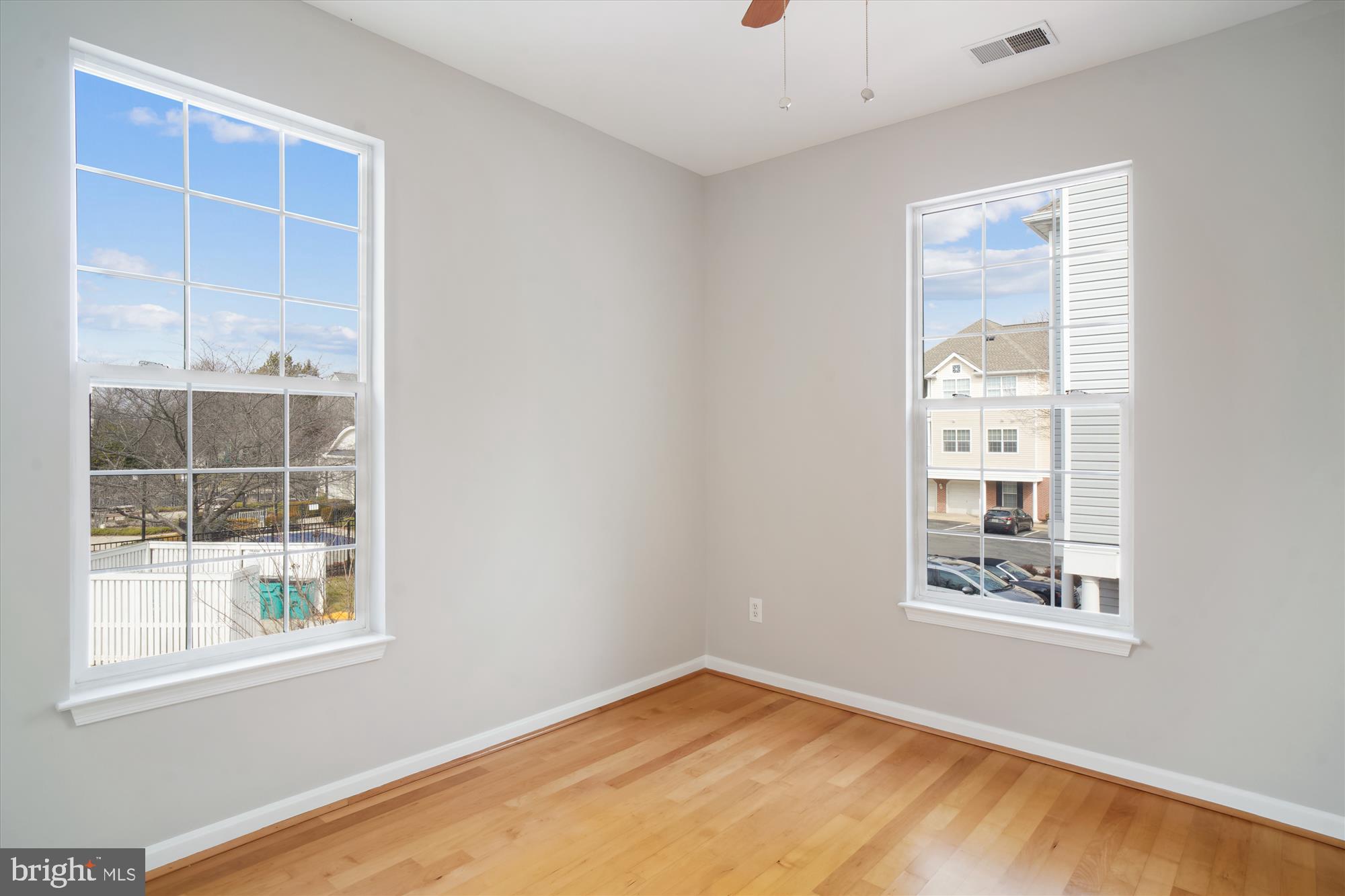 12712 Found Stone Road, Unit 4206 Germantown, MD 20876 - Photo 15 of 58 an empty room with a window