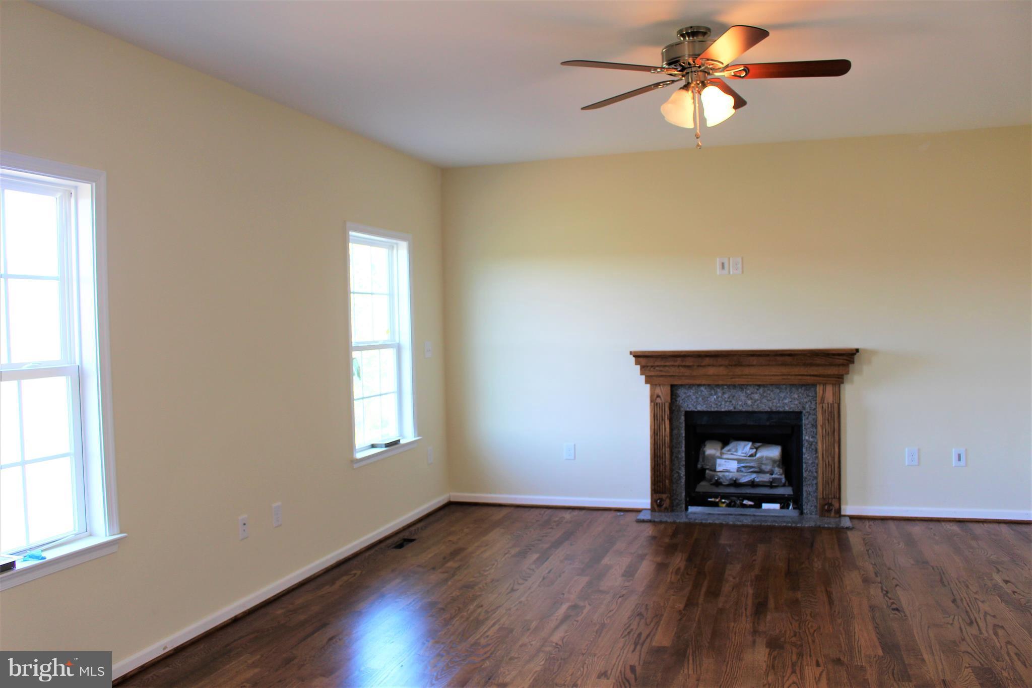 137 Reprisal Road Inwood, WV 25428 - Photo 4 of 14 Family Room