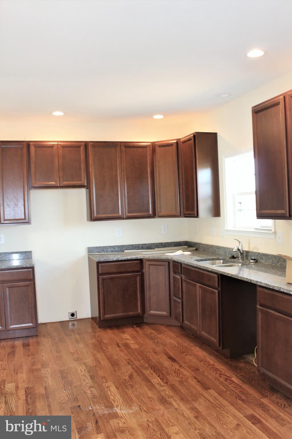 137 Reprisal Road Inwood, WV 25428 - Photo 8 of 14 Kitchen