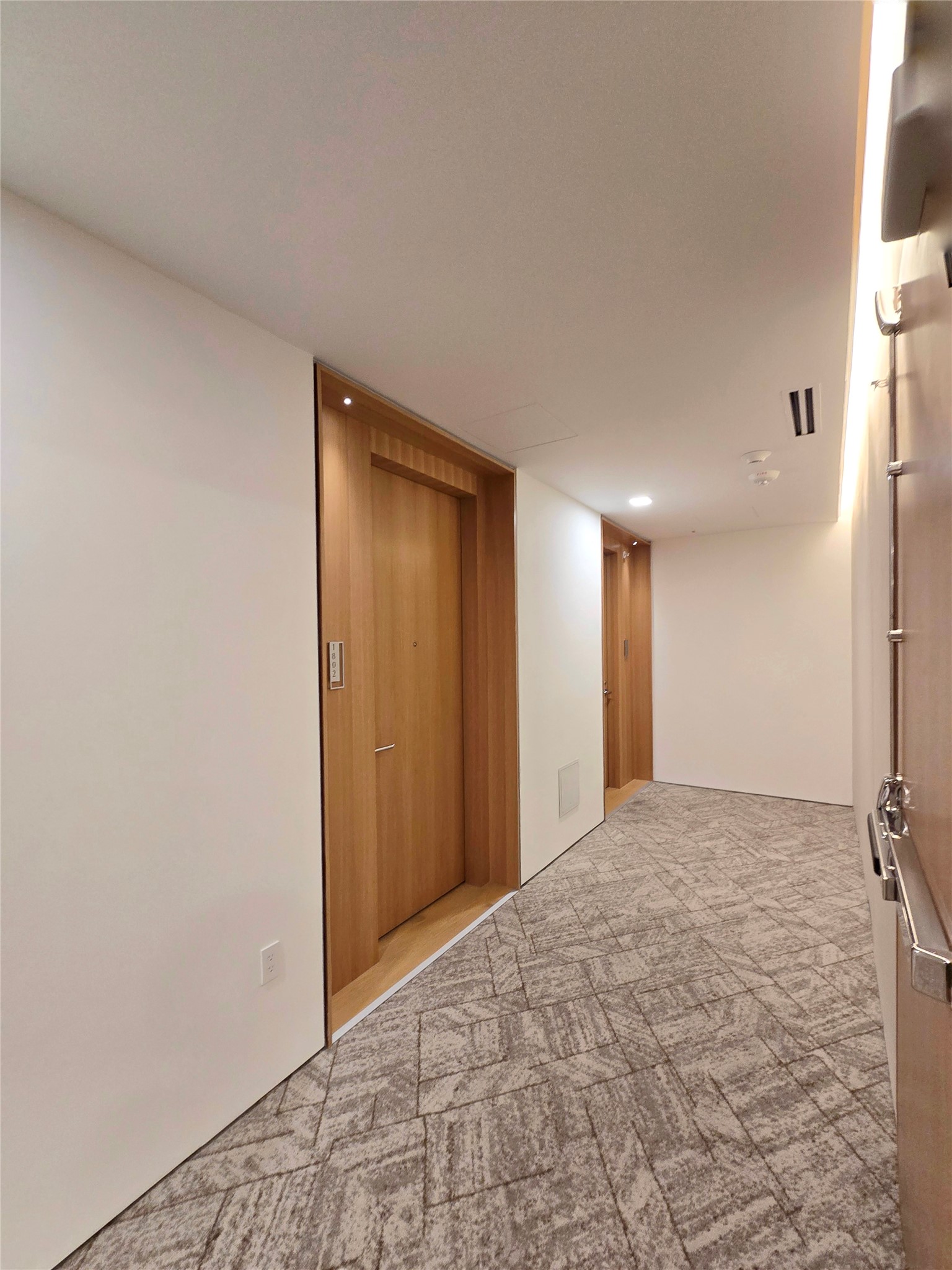 313 West 17th Street, Unit 1802 Austin, TX 78701 - Photo 19 of 24 a view of an empty room and window