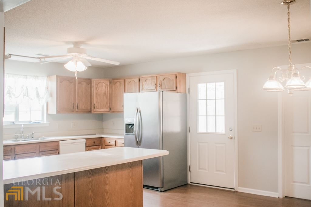 20 Lakeside Drive Rincon, GA 31326 - Photo 4 of 11