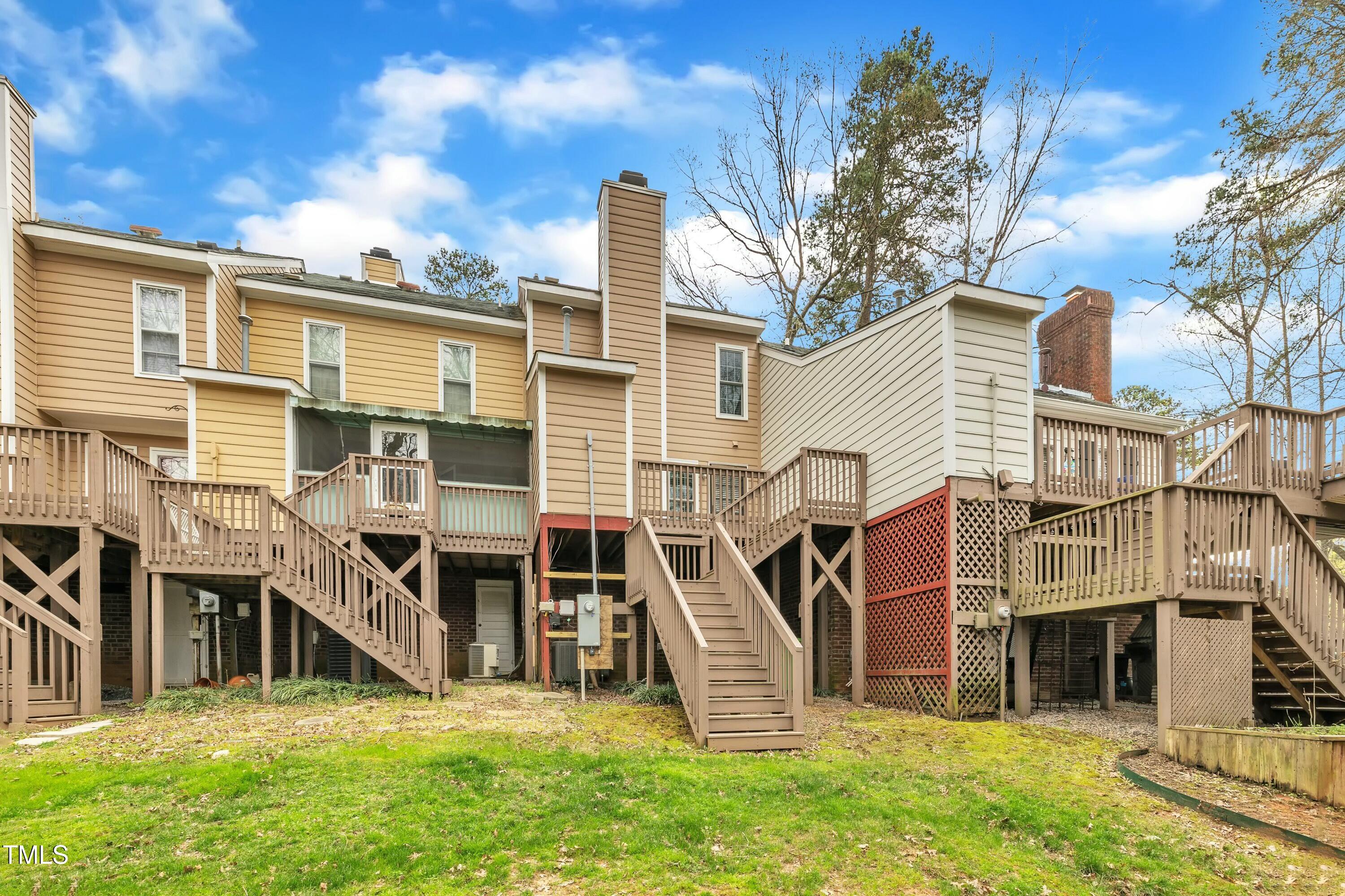4524 Hamptonshire Drive Raleigh, NC 27613 - Photo 30 of 33 tempImageWW9FLm