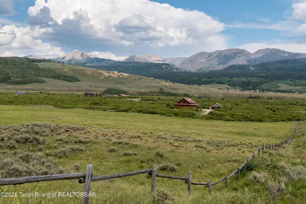 $429,000 | Lot 15 White Point Road, Cora, WY 82925