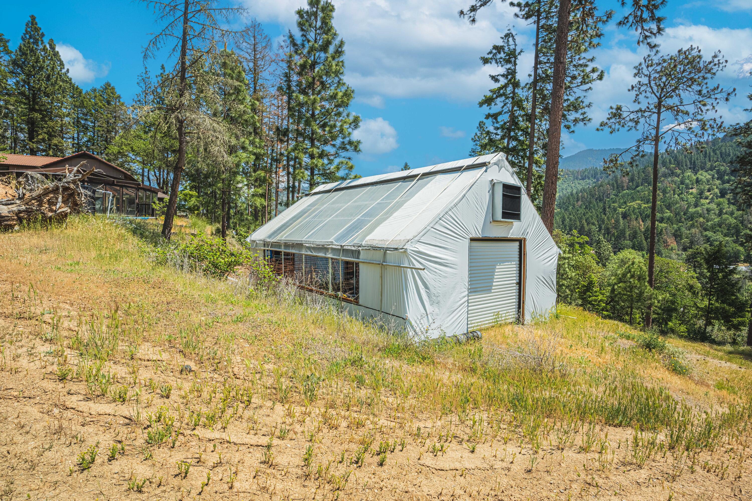 4670 Thompson Creek Road Jacksonville, OR 97530 - Photo 54 of 71 17