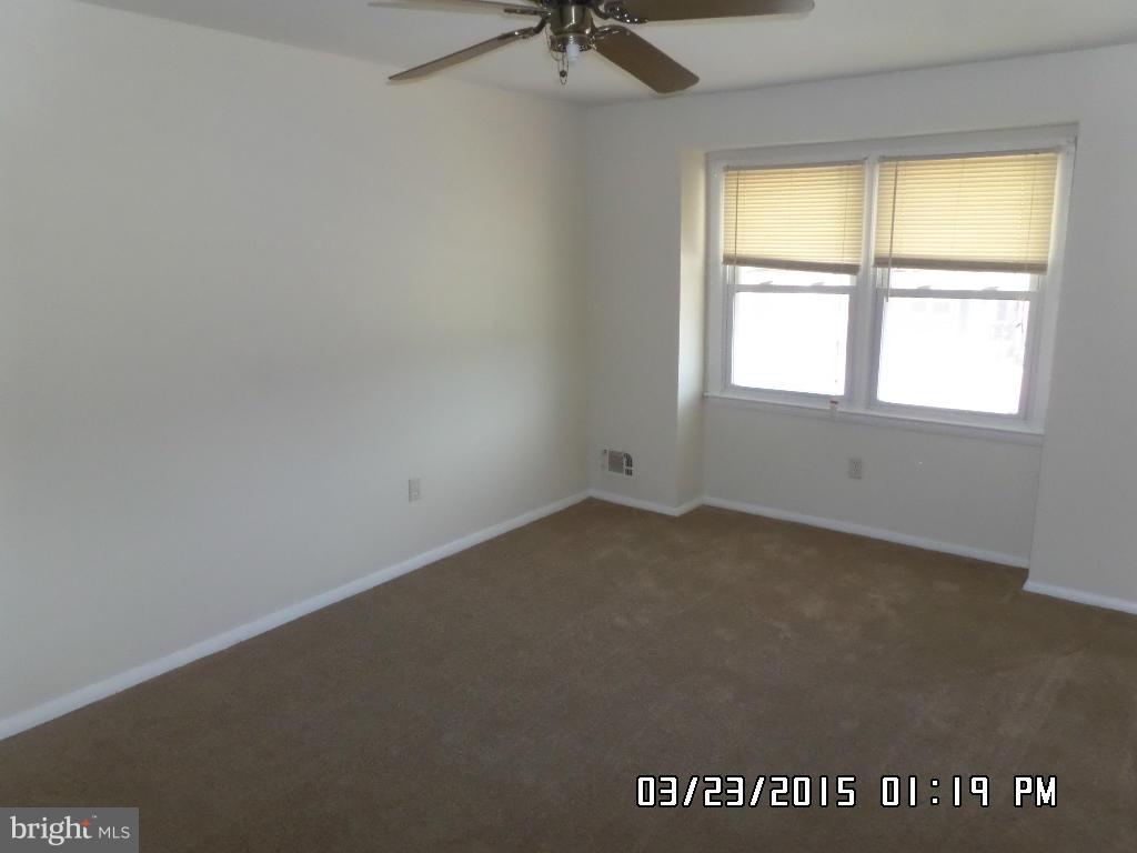5704 Utrecht Road Baltimore, MD 21206 - Photo 11 of 19 Bedroom (Master)