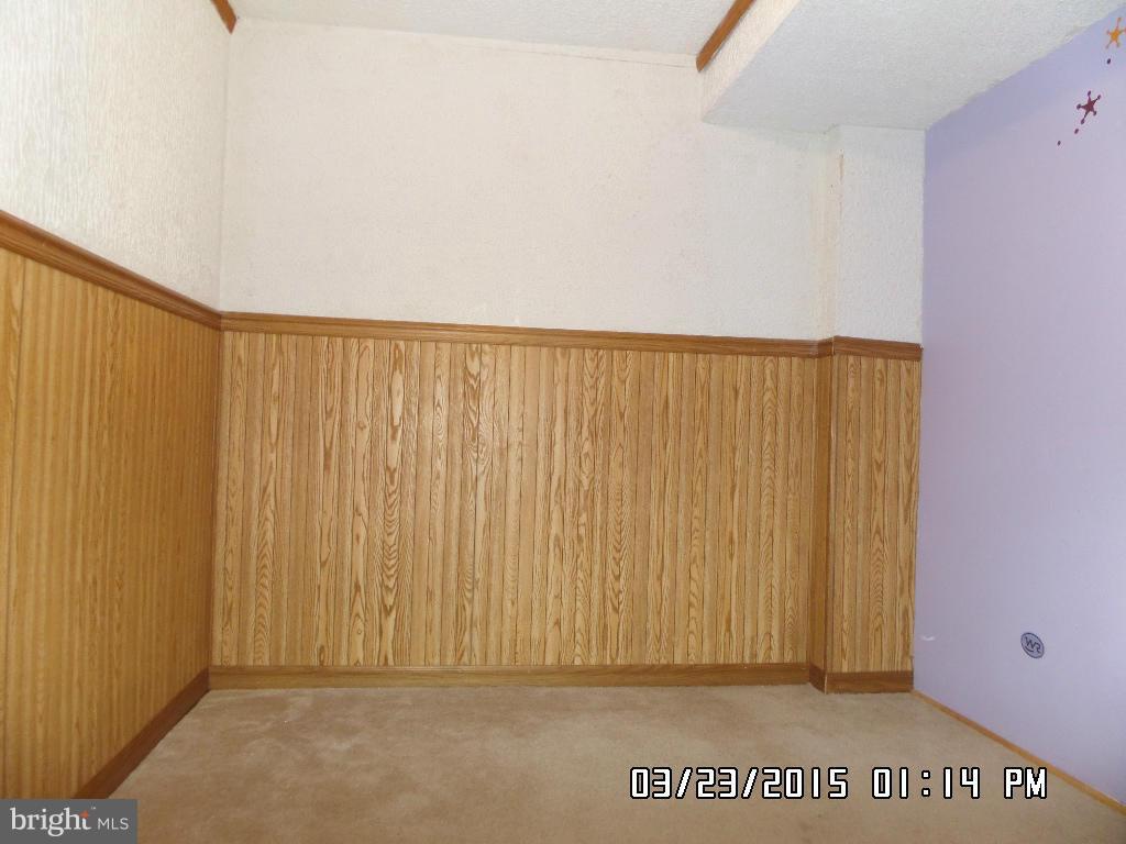 5704 Utrecht Road Baltimore, MD 21206 - Photo 17 of 19 Basement Den/office/library