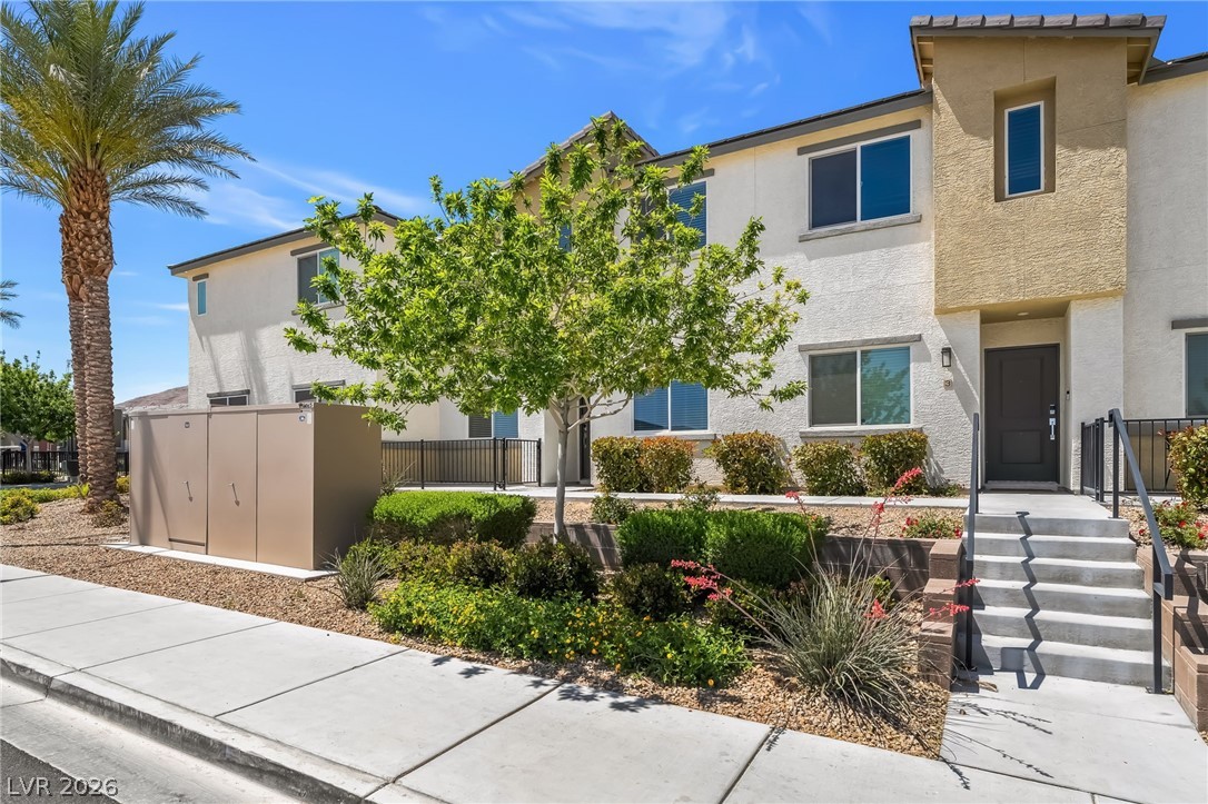 12184 Mojave Gold Road, Unit 2 Las Vegas, NV 89183 - Photo 2 of 23