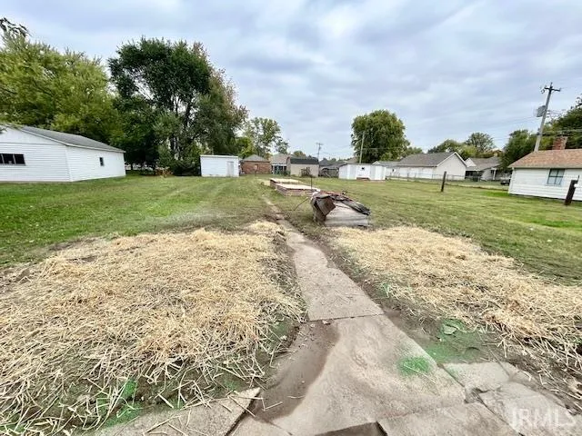 $159,900 | 945 Morey Street, Clinton, IN 47842