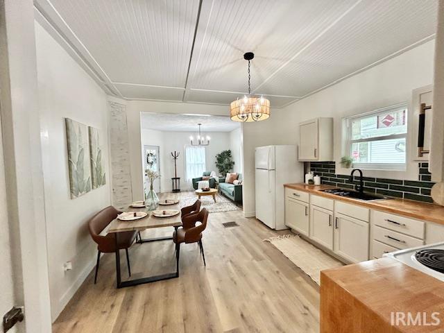 945 Morey Street Clinton, IN 47842 - Photo 7 of 22