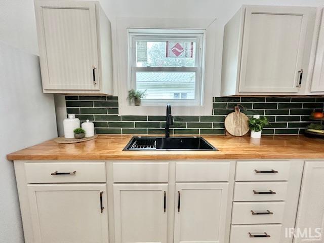 945 Morey Street Clinton, IN 47842 - Photo 9 of 22