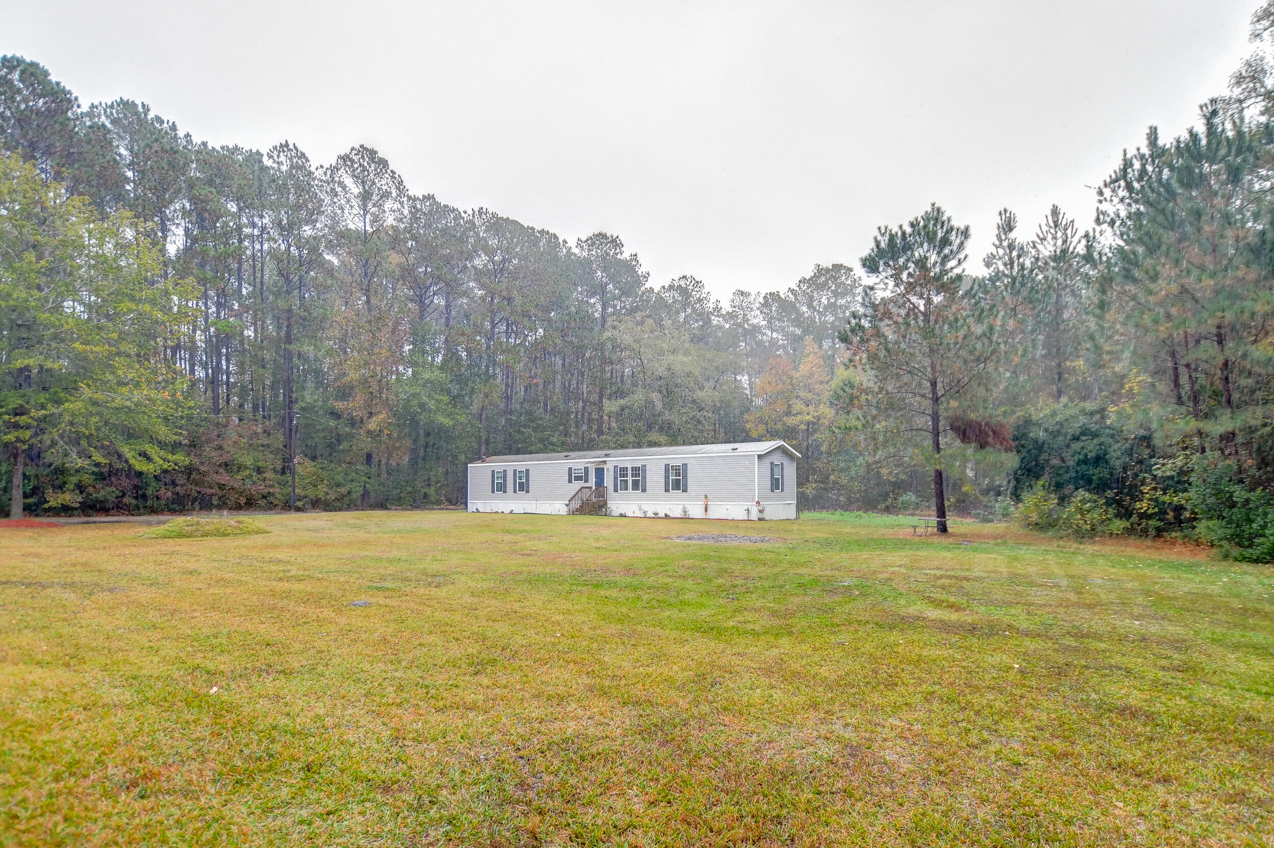 1431 Hiers Corner Road Walterboro, SC 29488 - Photo 6 of 22 DSC_2934_5_6_7_8