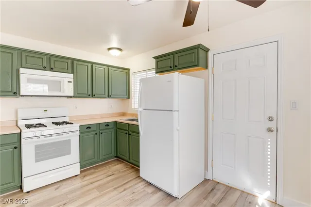 $1,765 | 407 Republic Street, Henderson, NV 89015