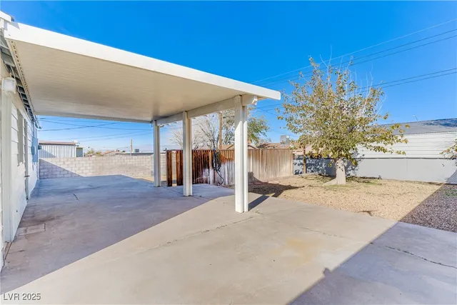 $1,765 | 407 Republic Street, Henderson, NV 89015