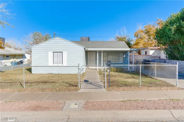 $1,765 | 407 Republic Street, Henderson, NV 89015