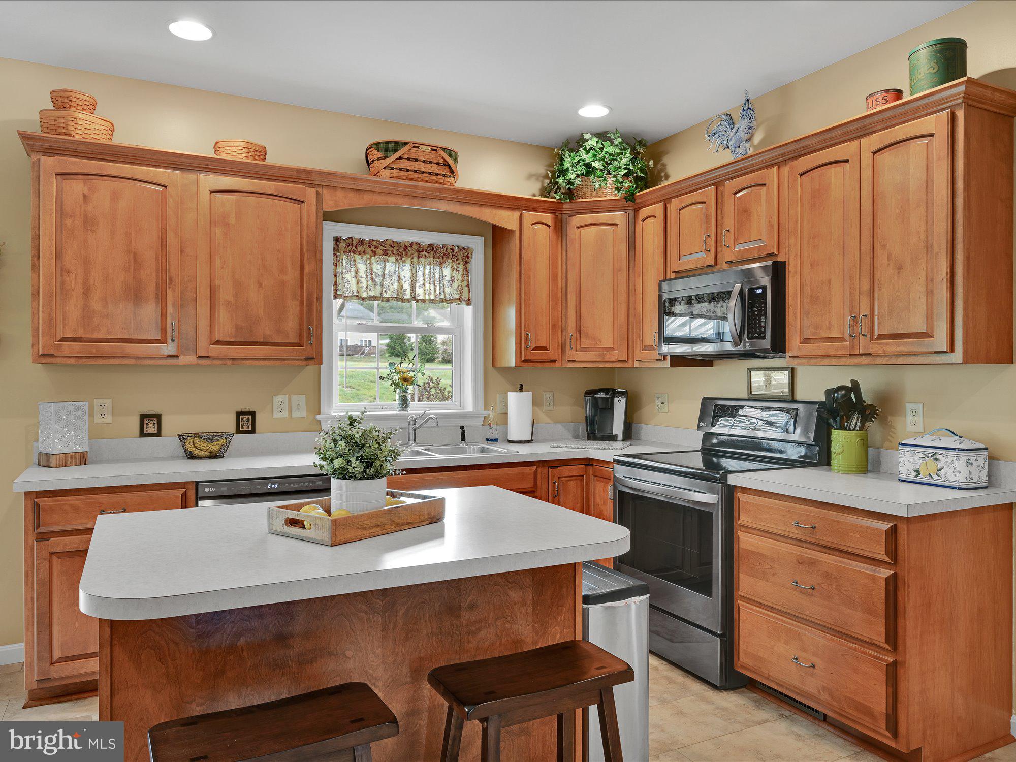 1324 West Ridge Road Elizabethtown, PA 17022 - Photo 12 of 41 Kitchen