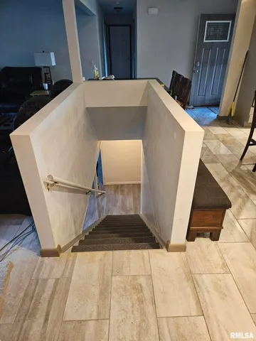 a view of an entryway