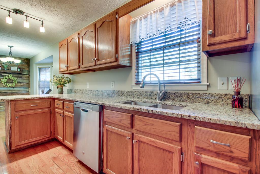 234 Fairview Road Dickson, TN 37055 - Photo 8 of 30 Gallery Image 8