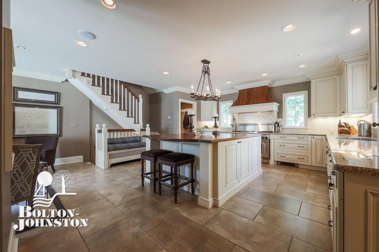 93 Kenwood Road Grosse Pointe, MI 48236 - Photo 19 of 81 31346731-18.JPG
