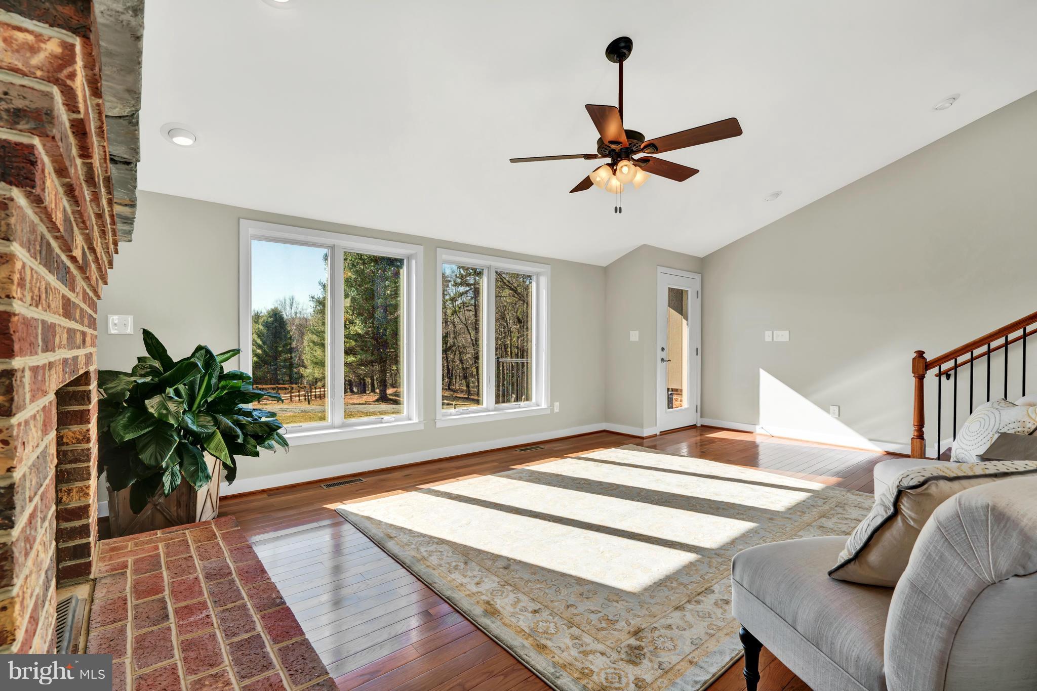10675 Dutch Hollow Road Rixeyville, VA 22737 - Photo 14 of 30 Living Room