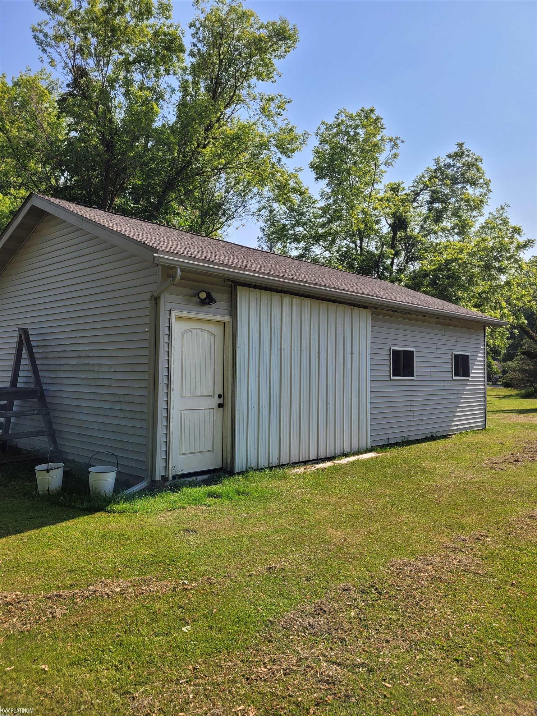 3081 Wadhams Road North Street, MI 48049 - Photo 9 of 41 50111719-8.JPG