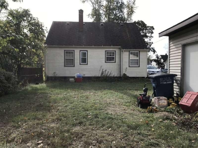 1358 Princeton Road Muskegon, MI 49441 - Photo 2 of 15 IMG_5496