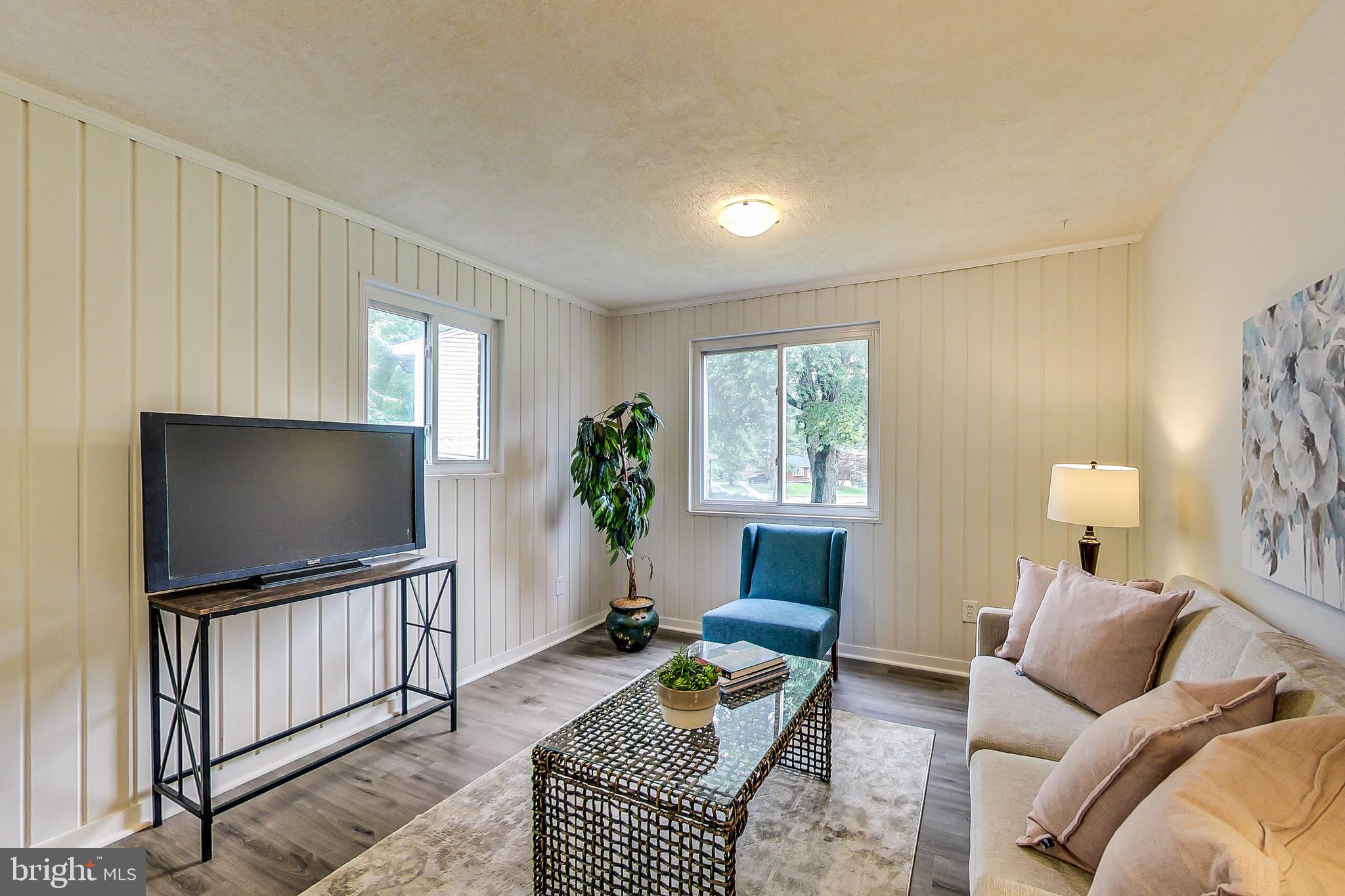 3200 Kayson Street Silver Spring, MD 20906 - Photo 11 of 37 Family room