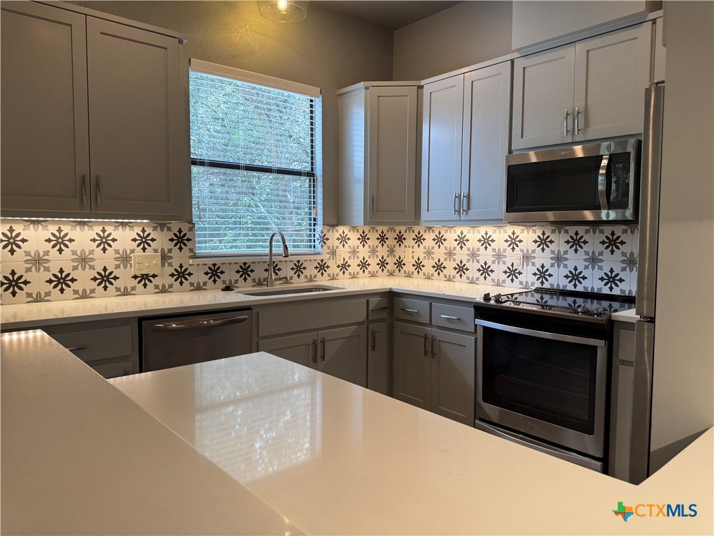 290 Hugo Road San Marcos, TX 78666 - Photo 5 of 21