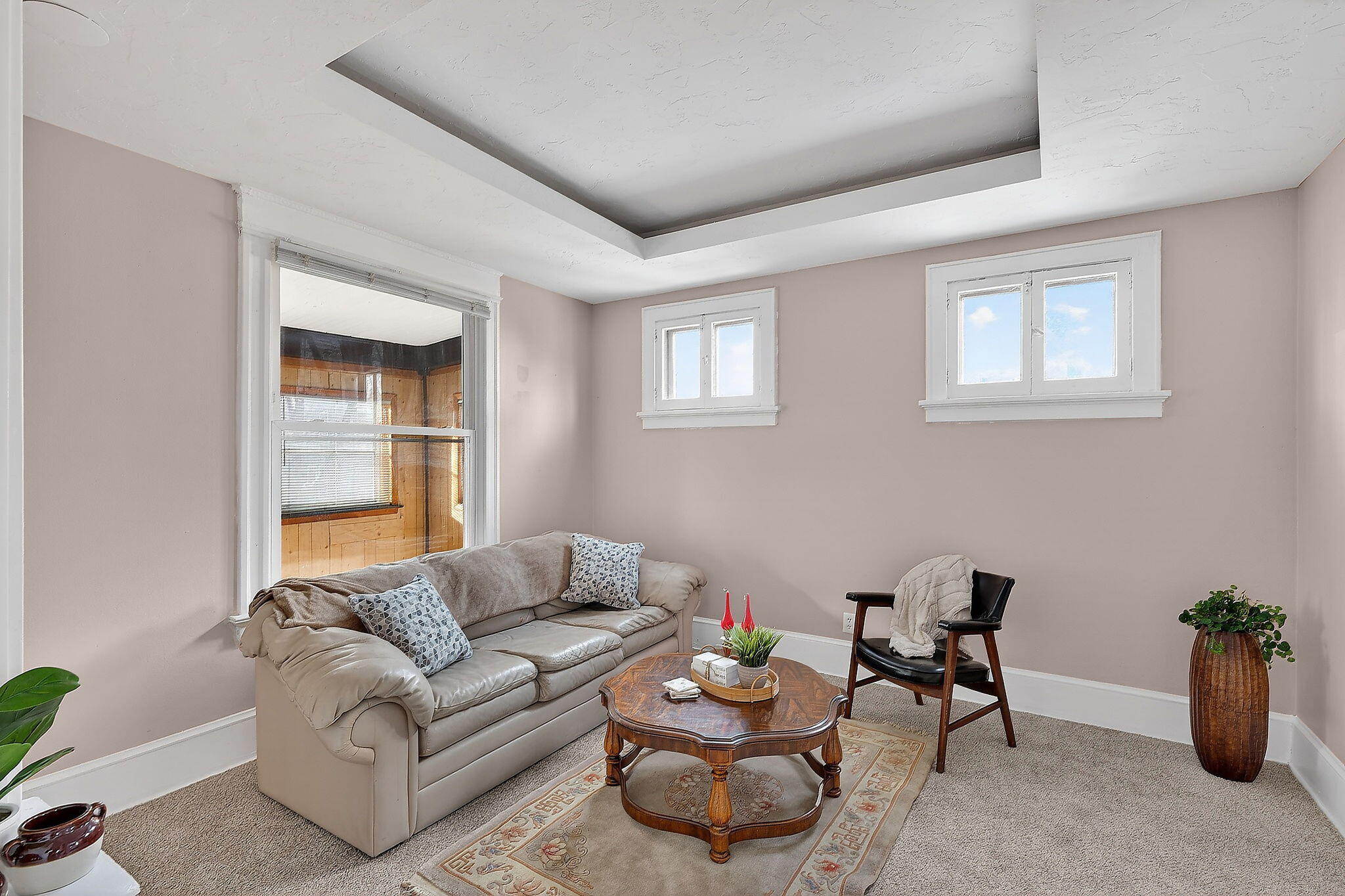 1238 North 33rd Street Milwaukee, WI 53208 - Photo 7 of 40 Living Room