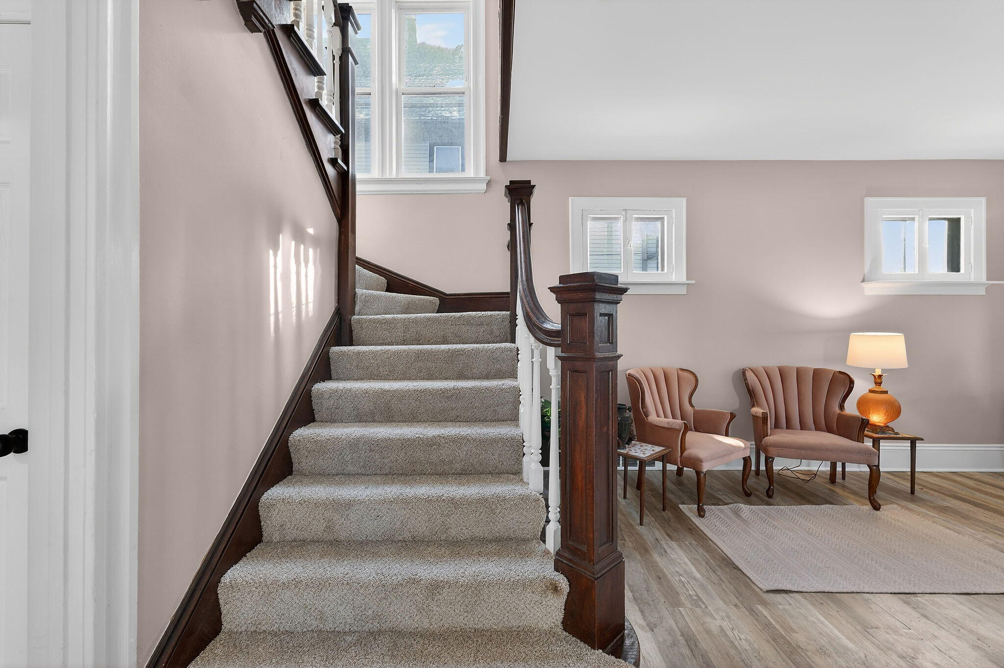 1238 North 33rd Street Milwaukee, WI 53208 - Photo 10 of 40 Staircase