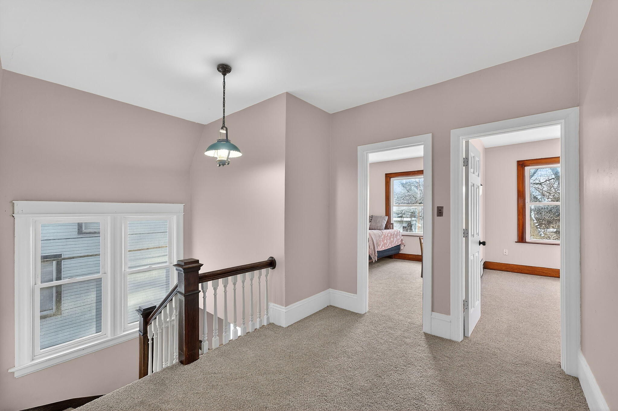 1238 North 33rd Street Milwaukee, WI 53208 - Photo 11 of 40 Upper Landing