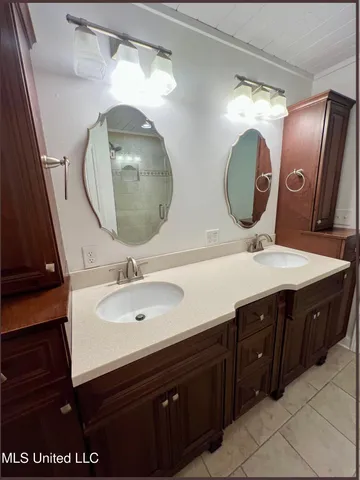 $316,000 | 202 Bates Street, Batesville, MS 38606