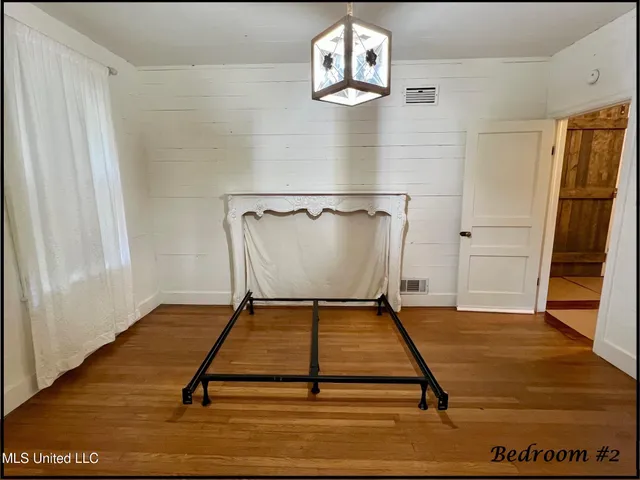 $316,000 | 202 Bates Street, Batesville, MS 38606